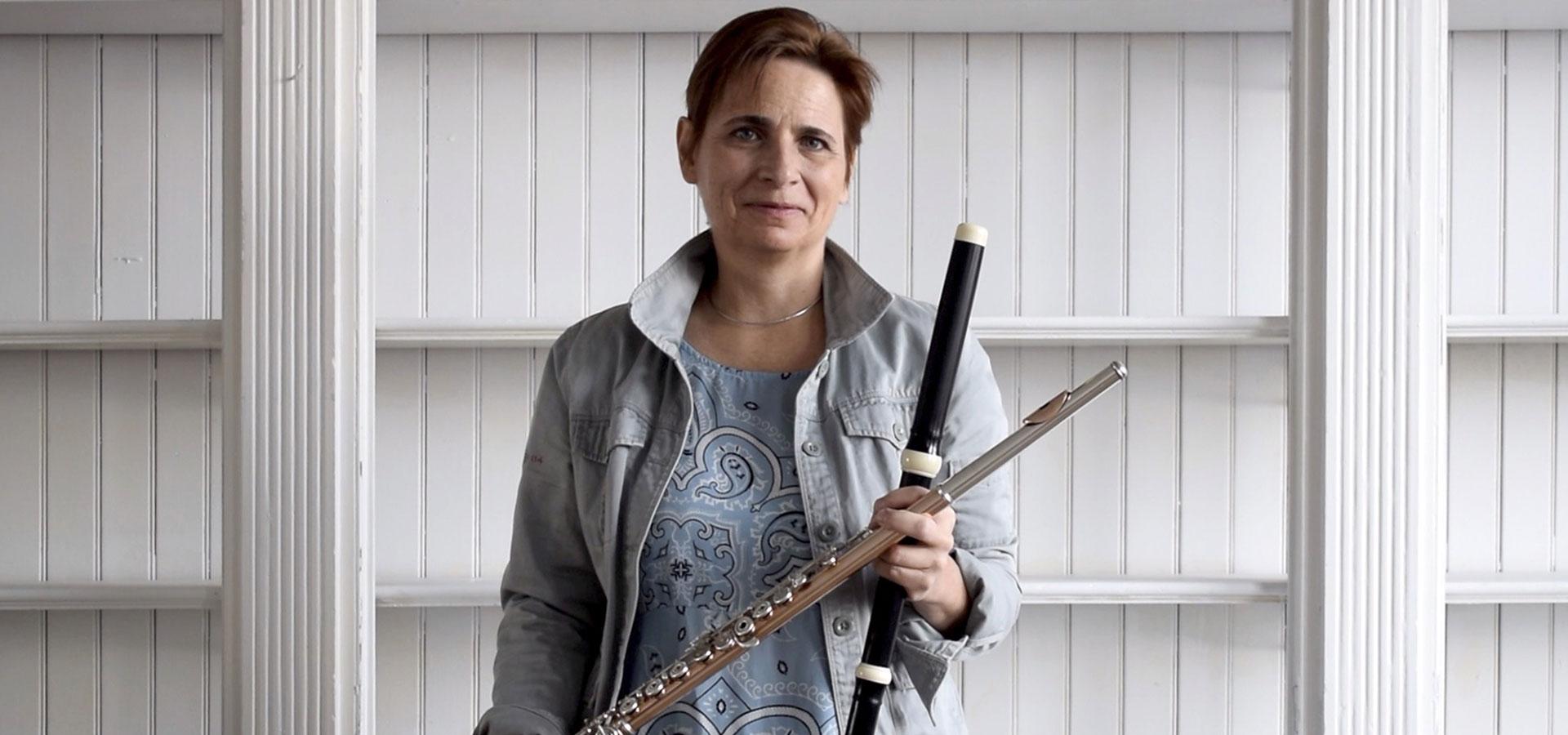 Sibylle Marquardt Holding Flutes